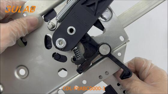 Fomat CDL-P0ABCD000-3 Aufzugstürmesser mit 304 Edelstahl CNC-Boden ±0,02 mm und 12° Taper Blade Landing Door Lock Mechanism