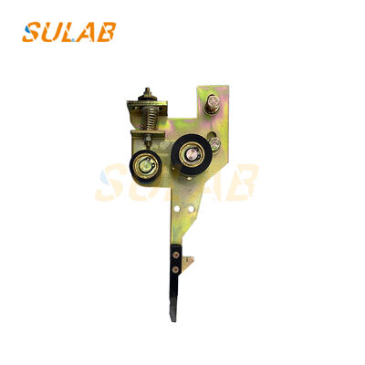 Fujitec Aufzugstürschloss mit verzinkter Oberfläche AC 250V/10A und seitlicher Zugkraft ≥1000N Etagen-Türschlosshaken MA630-05